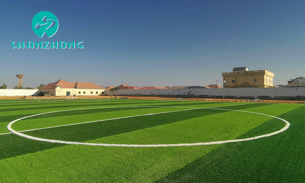 Automatic Drainage Soft and Comfortable Artificial Plant Grass High-Quality Simulation Artificial Soccer Turf